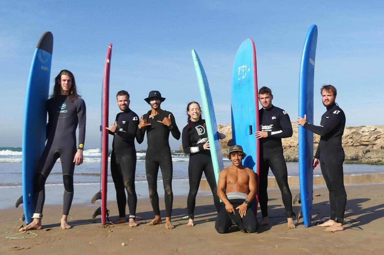 Sunset Surfhouse Morocco Hostel Tamraght Exterior foto